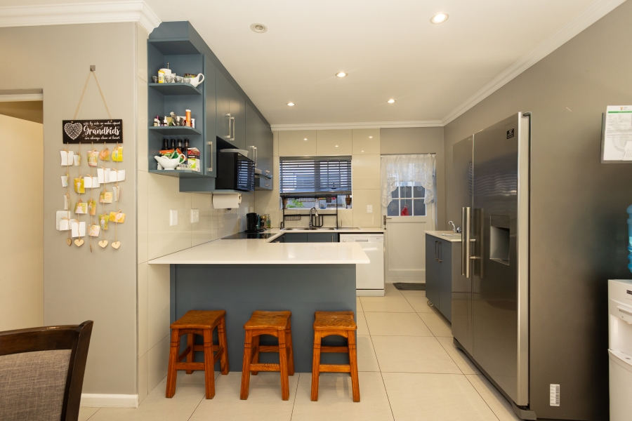 2 Bedroom Property for Sale in Joostenberg Western Cape